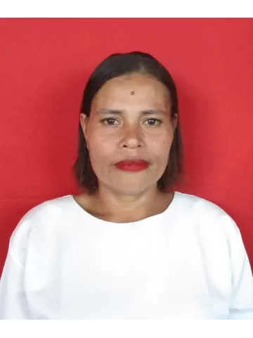 YOLANDA KORNELI KOHUNUSA, S.Pd.K